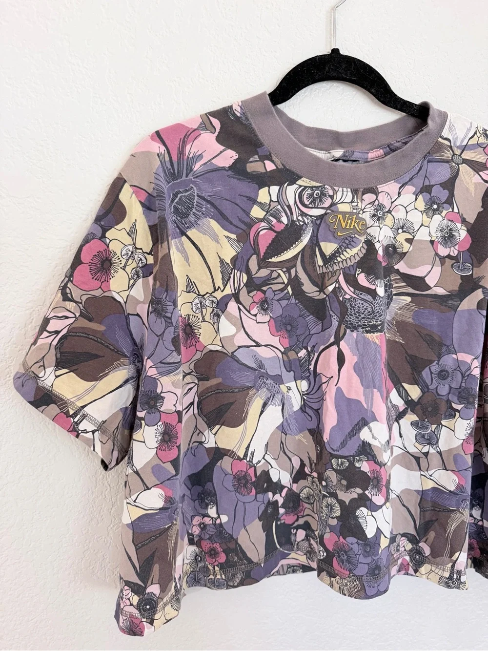 Nike Femme floral print crop top